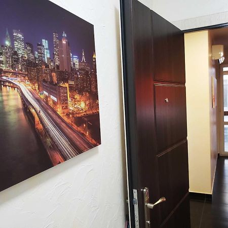 Unique 1 Bd Apt Dt W/Free Parking And Wi-Fi Apartment Chisinau Luaran gambar